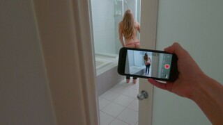 Shower Porn with Skinny Stepsister - le meilleur porno sans inscription 1PORNO.NET