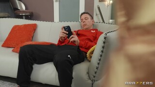 Dad's the Creep Who Fucks My Friends! - the best porn without registration 1PORNO.NET