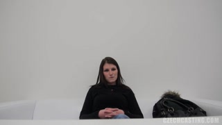 Anna's First Casting - European Brunette - il miglior porno senza registrazione 1PORNO.NET