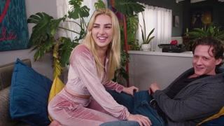 Kenzie Anne's Big Tits Bounce - cel mai bun pornograf fără înregistrare 1PORNO.NET