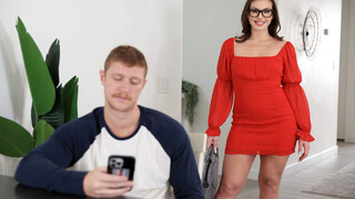 Long Haired Brunette Stepmom Loves Yoga - the best porn without registration 1PORNO.NET