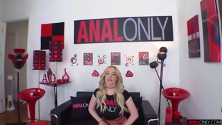 Blonde MILF Savannah Bond Loves Big Anal Creampies - den bästa pornon utan registrering 1PORNO.NET