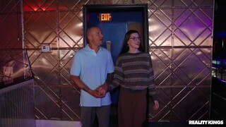 Baby Gemini Gets Fucked by Stripper - the best porn without registration 1PORNO.NET