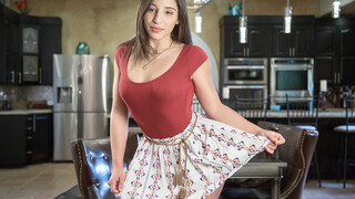 Latina bomb Abella Danger takes it in the mouth - the best porn without registration 1PORNO.NET